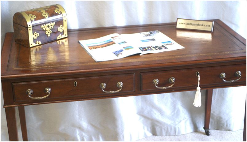 3053 Antique Edwardian Writing Table detail (2)